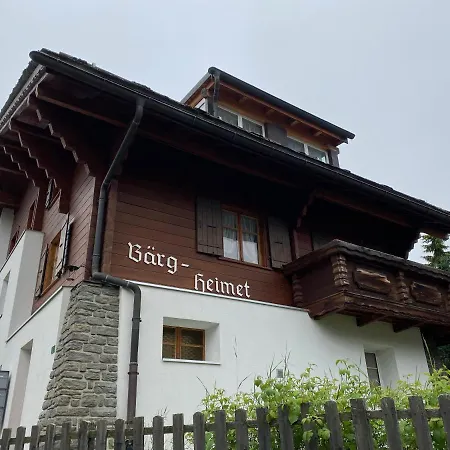 Chalet Stilvolle Grosszuegige 7.5 Zi Maisonette 10 Pers Saas-Fee