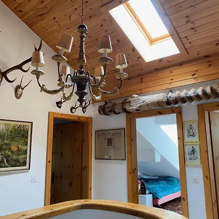 Chalet Stilvolle Grosszuegige 7.5 Zi Maisonette 10 Pers *