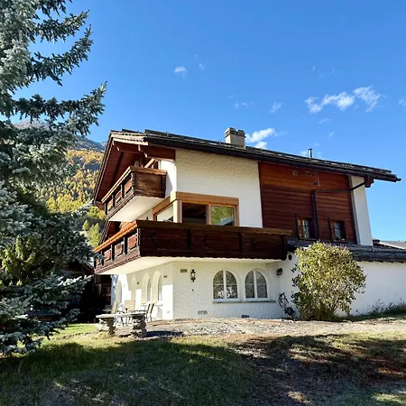 Stilvolle Grosszügige 7.5 Zi Maisonette 10 Pers *